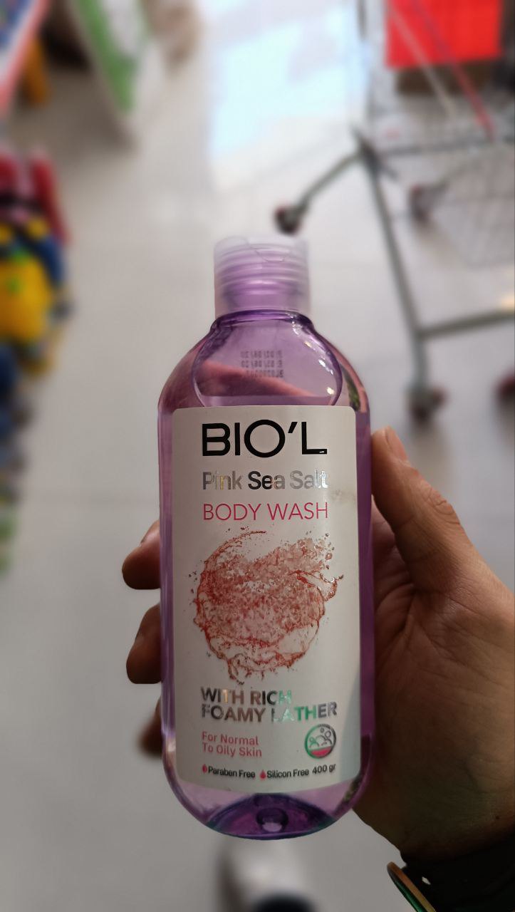 شامپو بدن نمک صورتی دریا برای پوست های نرمال و چرب