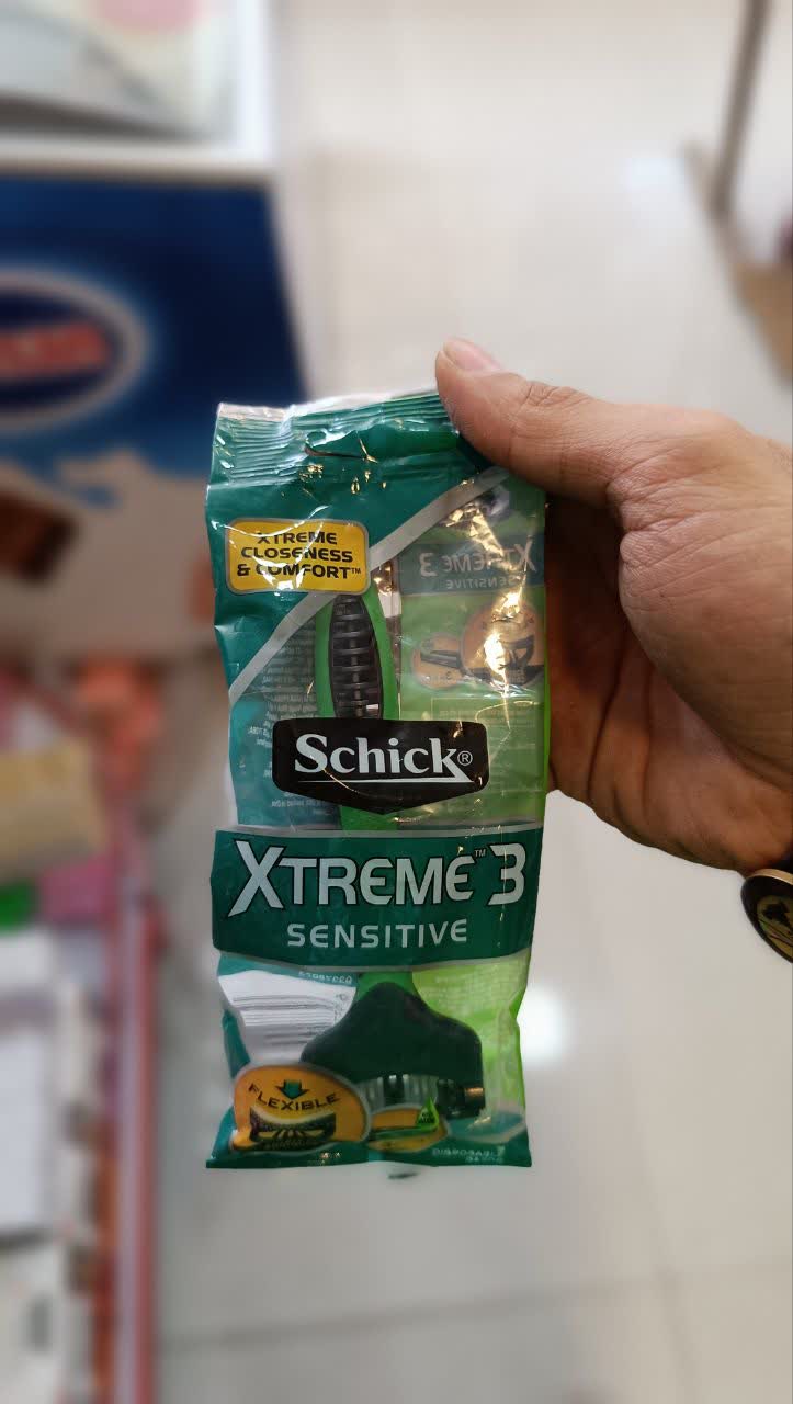 خودتراش یکبار مصرف مردانه 3 تیغه شیک مدل Schick