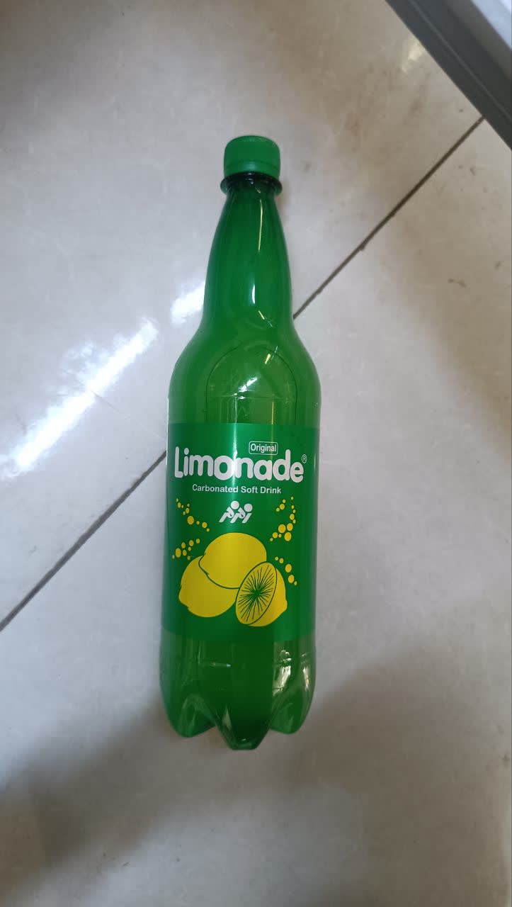 نوشابه لیموناد زم زم بزرگ