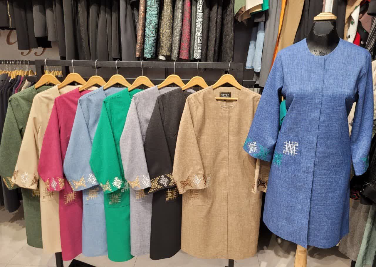 مانتو شانتون گلدوزی دکمه دار تک جیب