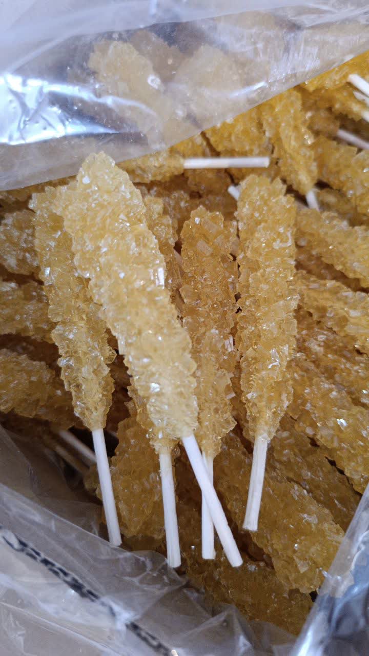 نبات چوبی زعفرانی