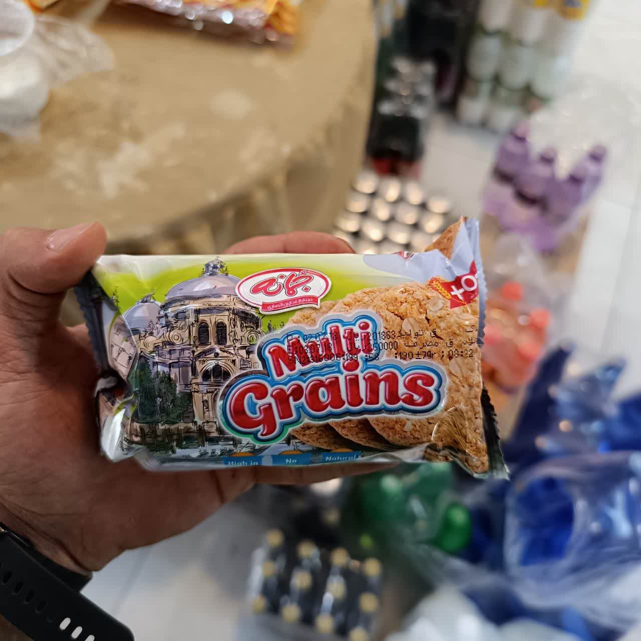 بيسکوئيت چند غله جمانه