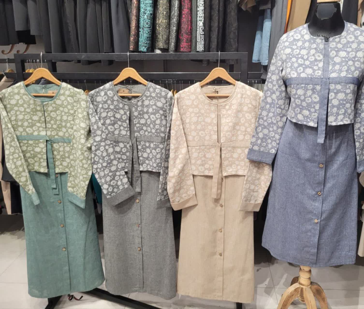 مانتو لنین دوتیکه