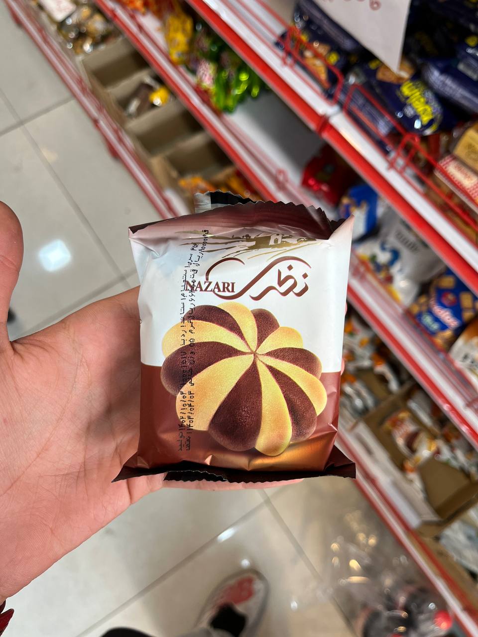 کیک کاکائویی وانیلی نظری