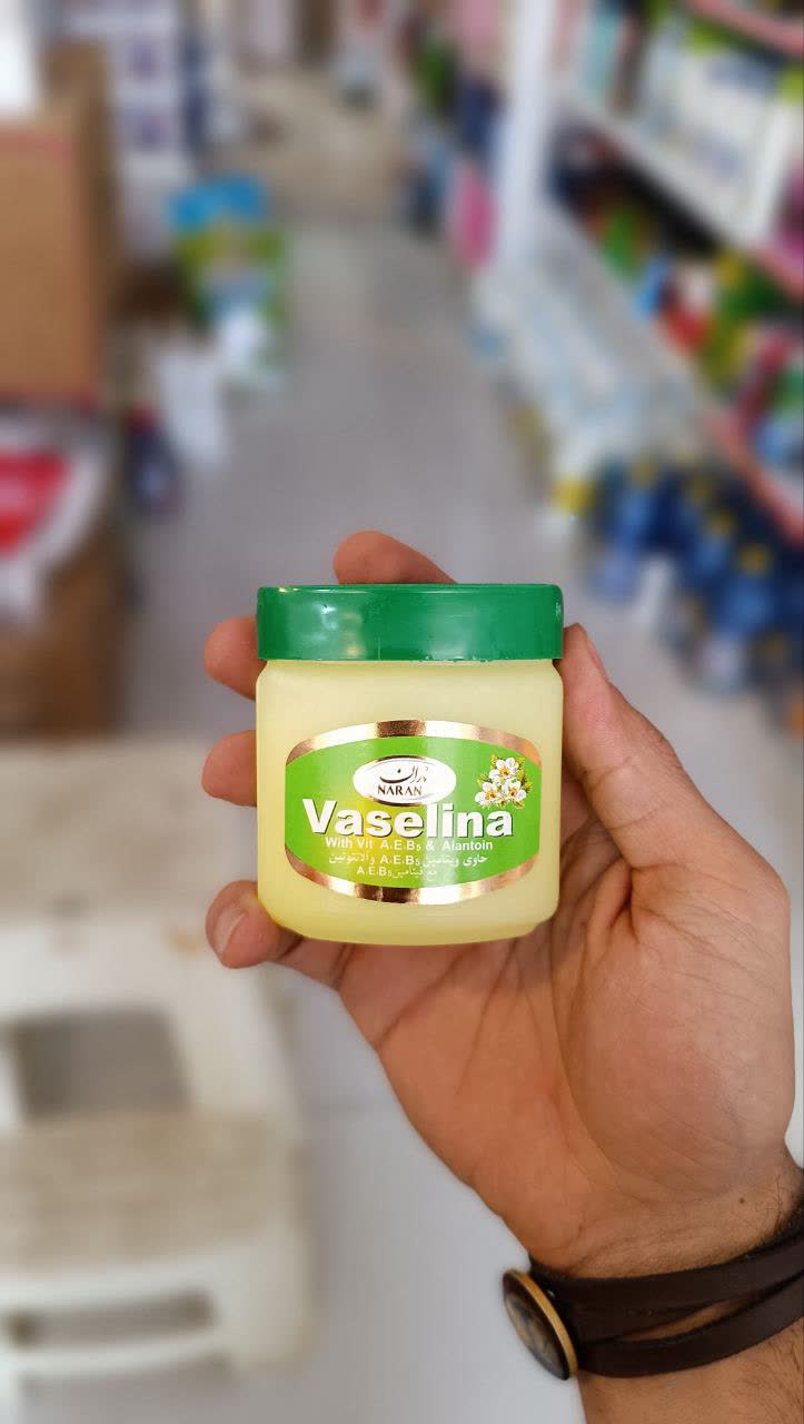 وازلین نوران حاوی ویتامین