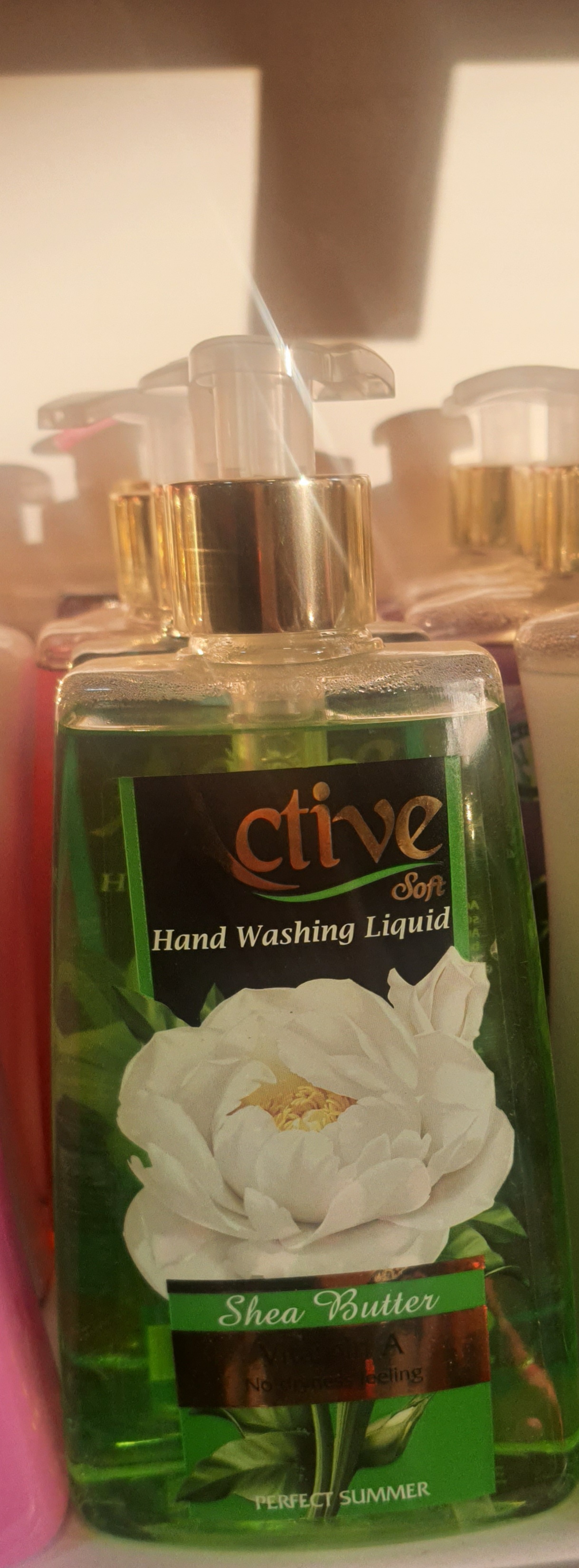 مایع دستشویی سبز اکتیو