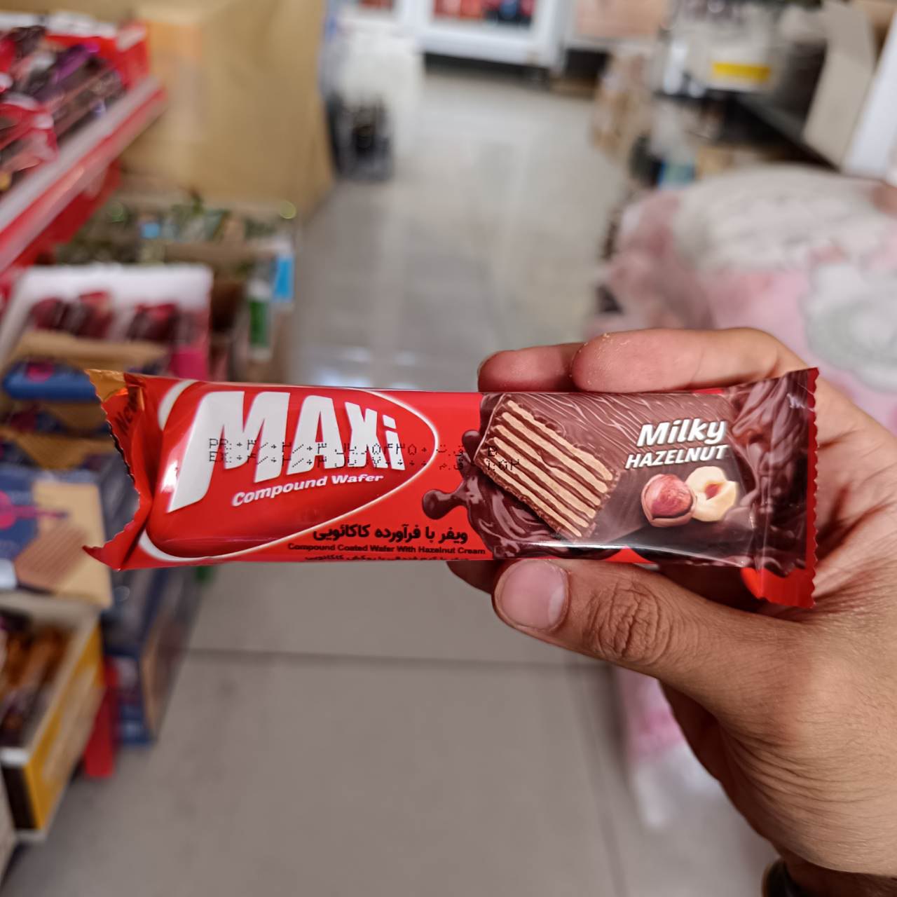 ویفر شیری شکلاتی با روکش کاکائو